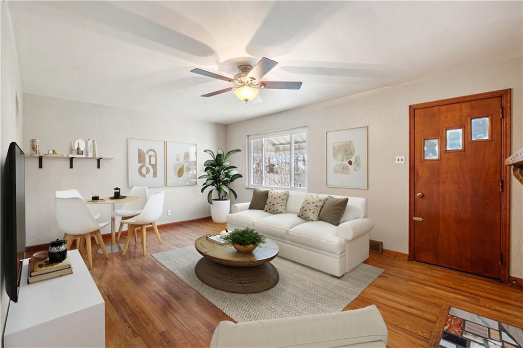 9 Wellington Road Pittsburgh, PA 15221 - Photo 4 of 20 Gallery Image 4