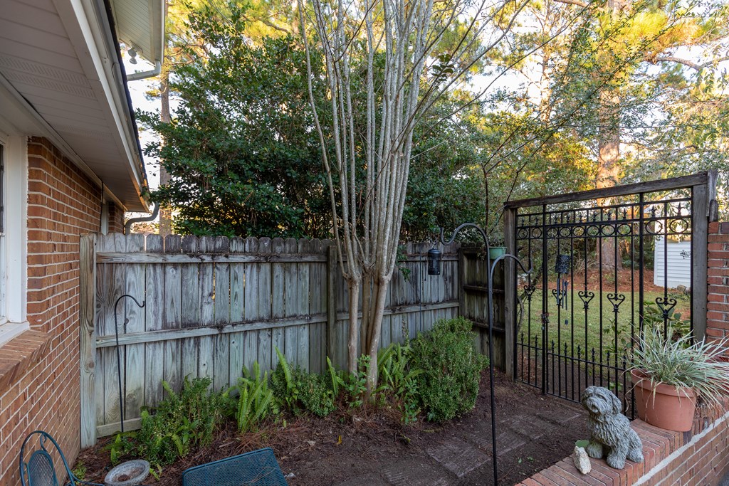 2513 Stonebridge Road Dothan, AL 36301 - Photo 7 of 33