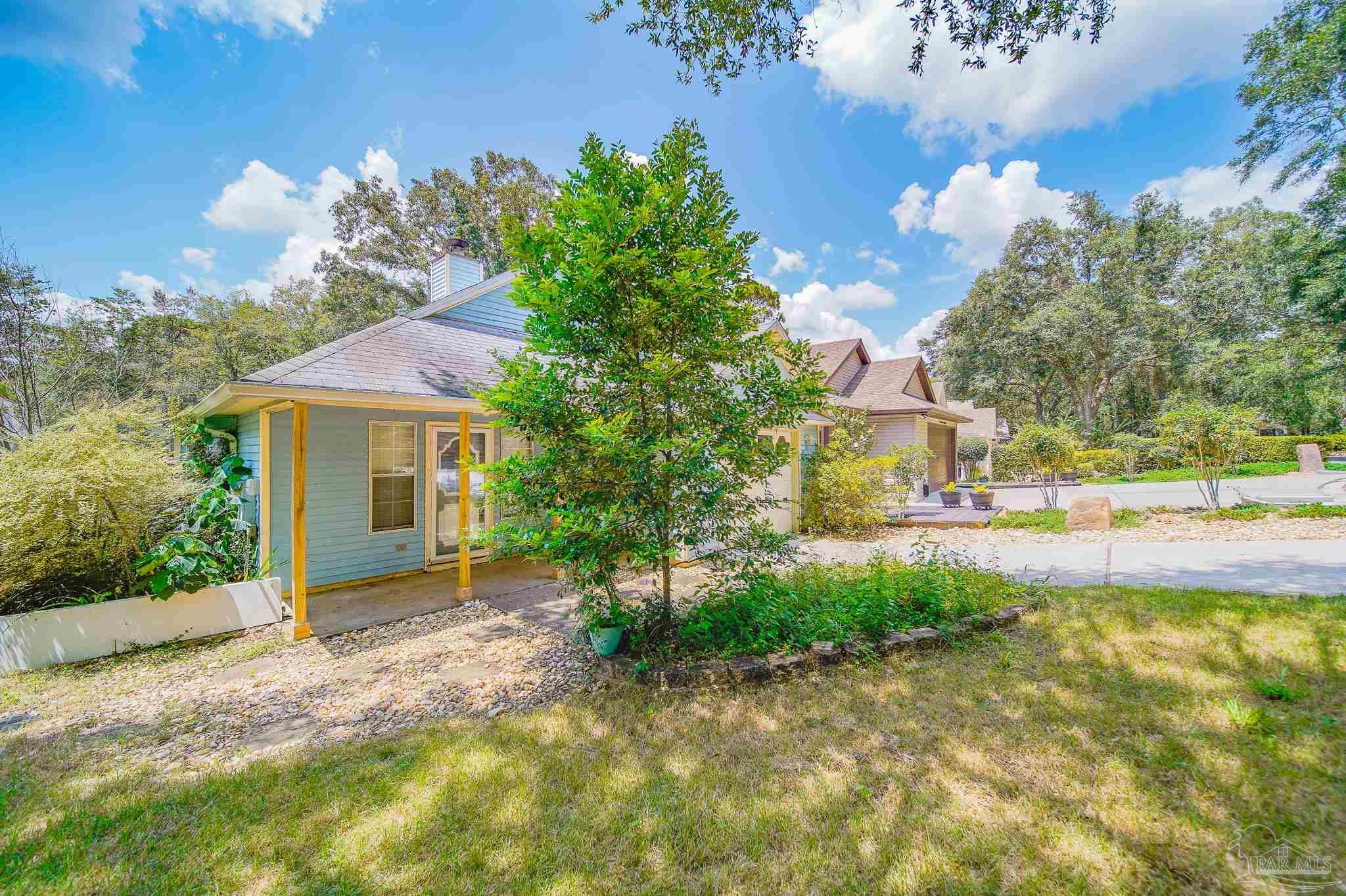 10029 Foxrun Road Pensacola, FL 32514 - Photo 3 of 41
