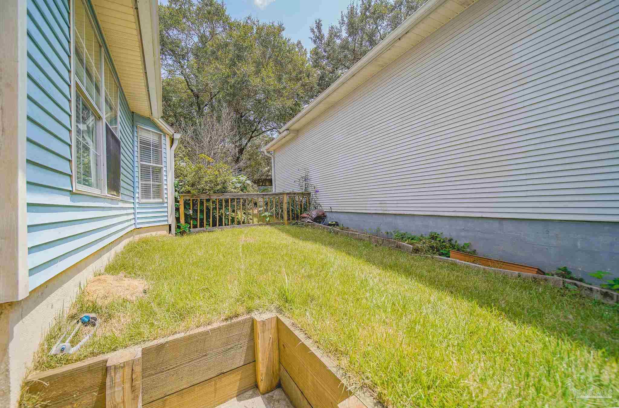 10029 Foxrun Road Pensacola, FL 32514 - Photo 32 of 41