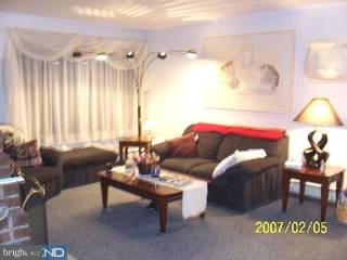37 Gentle Road Levittown, PA 19057 - Photo 3 of 6