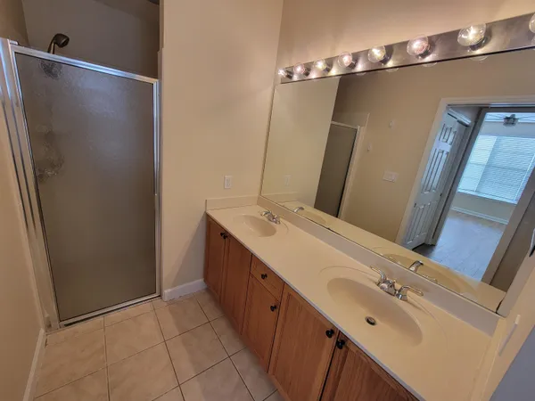 $2,400 | 4061 Shady View Lane, Tallahassee, FL 32311