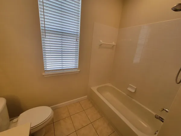 $2,400 | 4061 Shady View Lane, Tallahassee, FL 32311