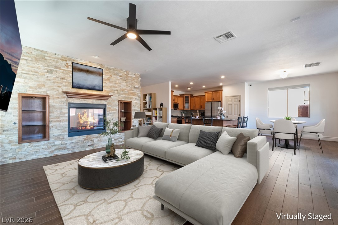 10206 Cider Mill Road Las Vegas, NV 89135 - Photo 5 of 39 Virtually Stage Great Room