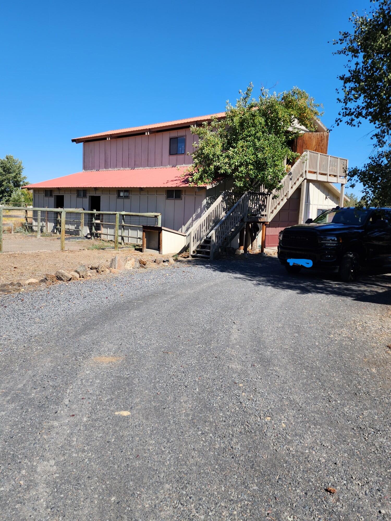 18625 Couch Market Road Bend, OR 97703 - Photo 14 of 36 barn summer picture