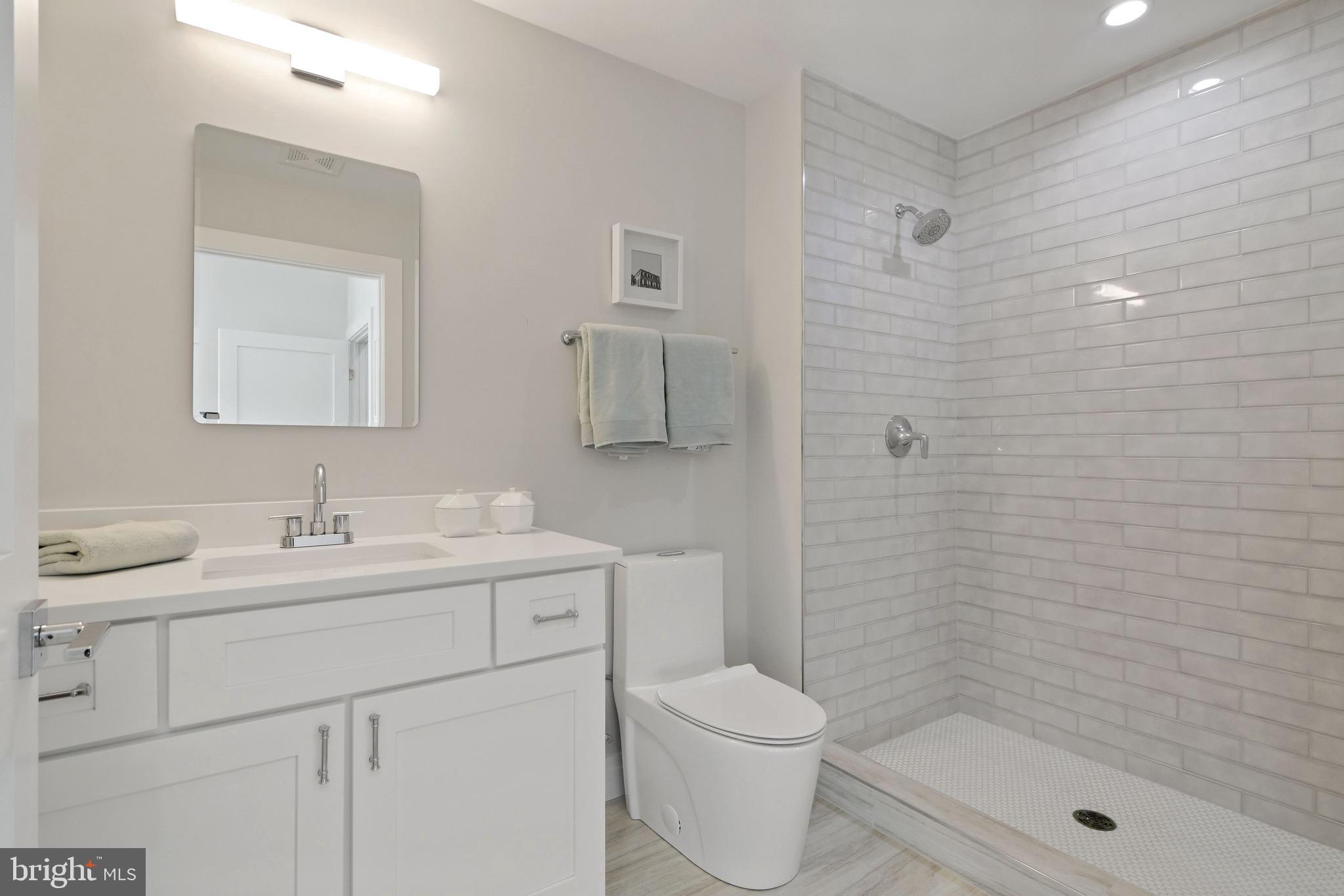 16 18th Street Southeast Washington, DC 20003 - Photo 18 of 33 Bathroom 2