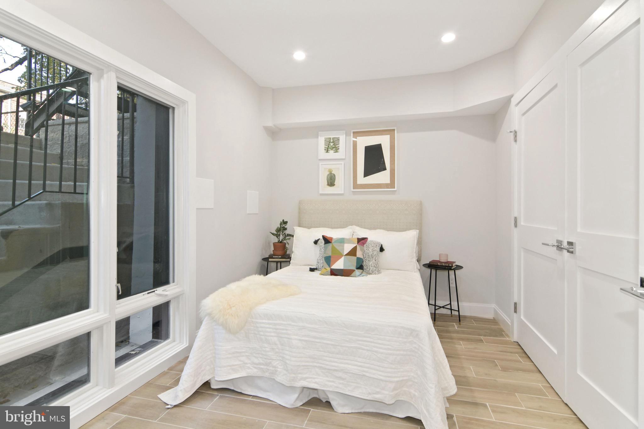 16 18th Street Southeast Washington, DC 20003 - Photo 26 of 33 Apartment- Bedroom 2