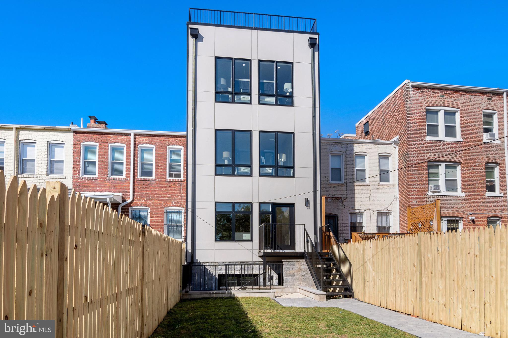 16 18th Street Southeast Washington, DC 20003 - Photo 31 of 33 Exterior Rear