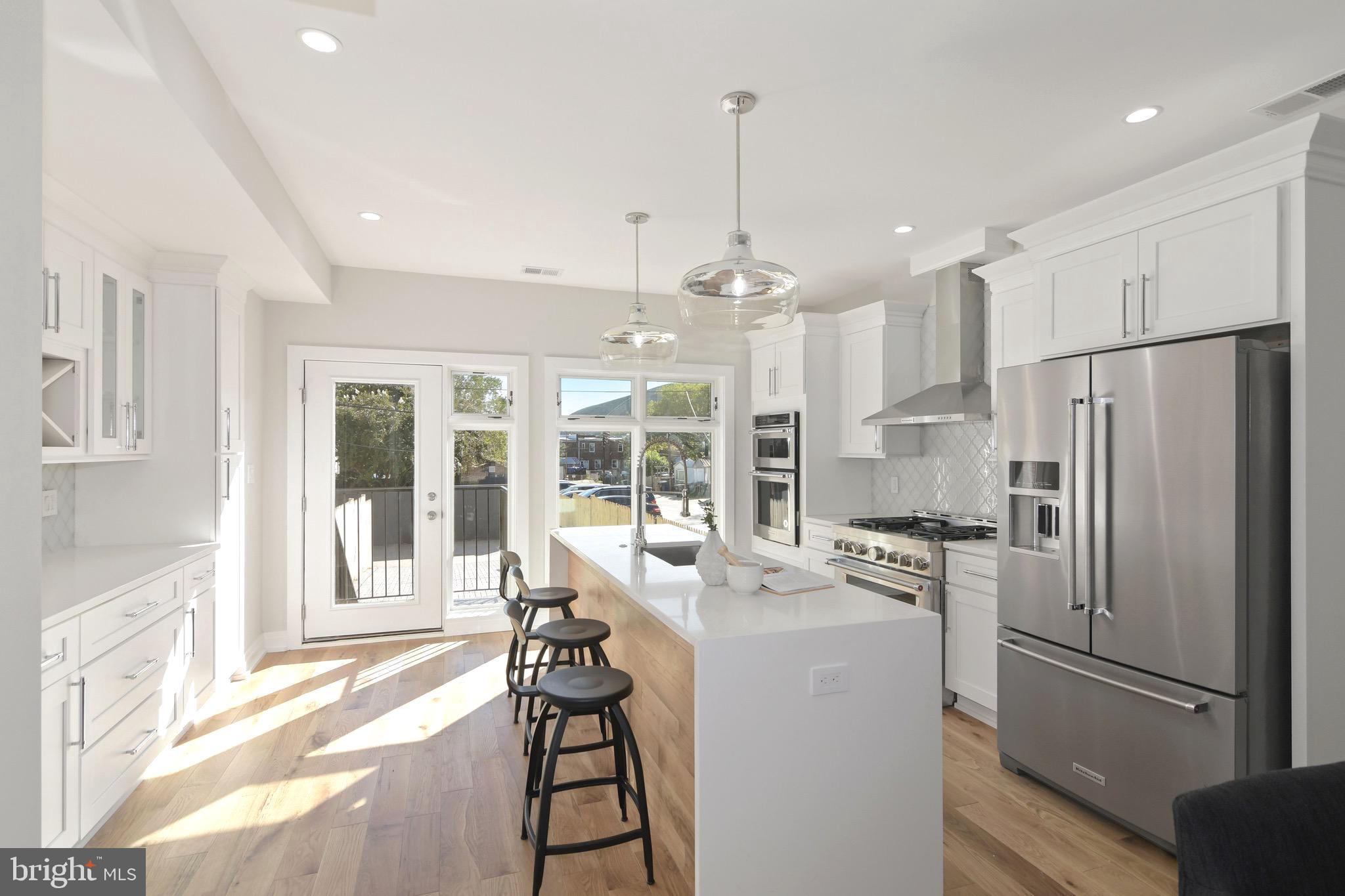 16 18th Street Southeast Washington, DC 20003 - Photo 4 of 33 Kitchen