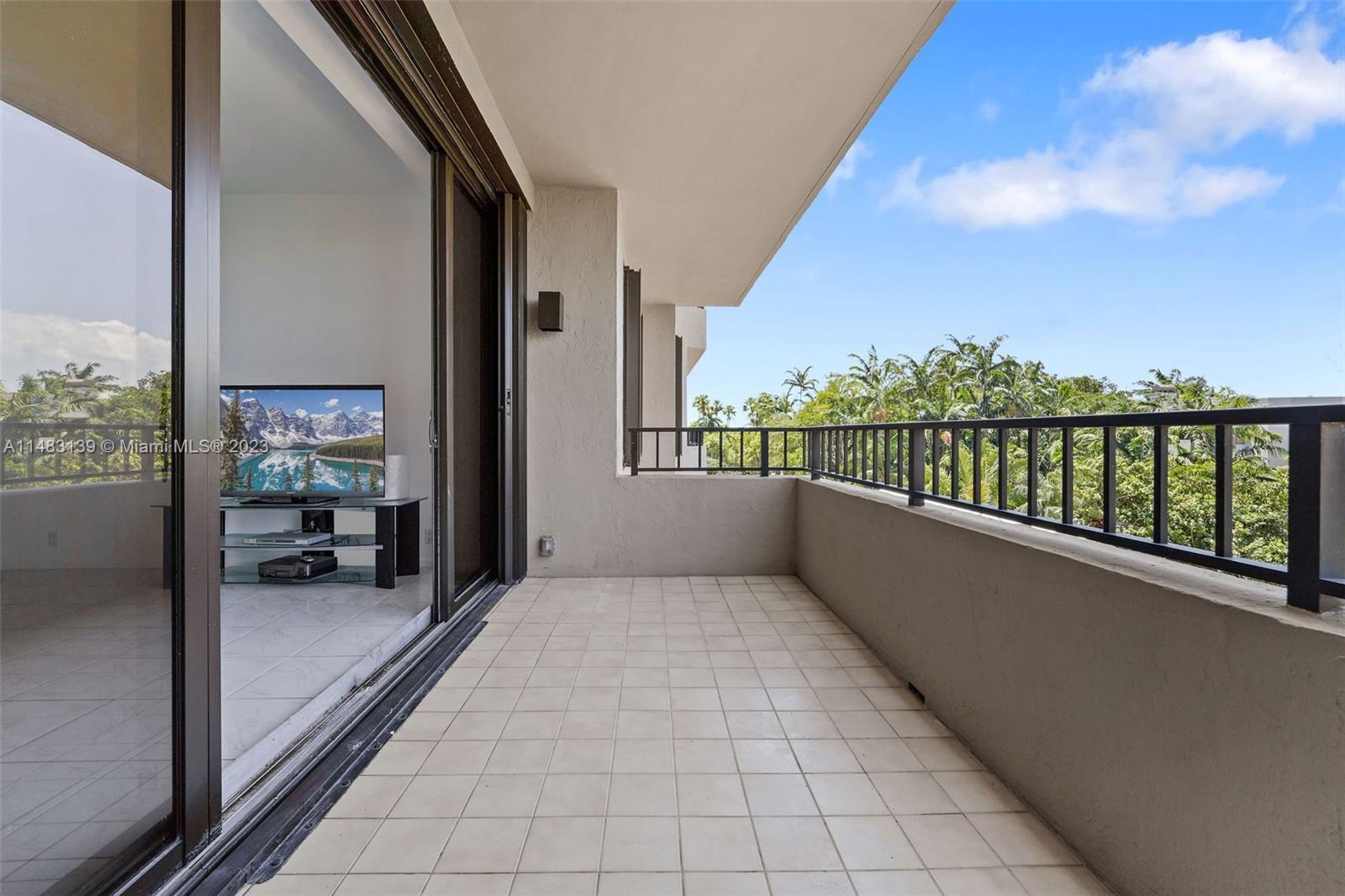 151 Crandon Boulevard, Unit 422 Key Biscayne, FL 33149 - Photo 28 of 38