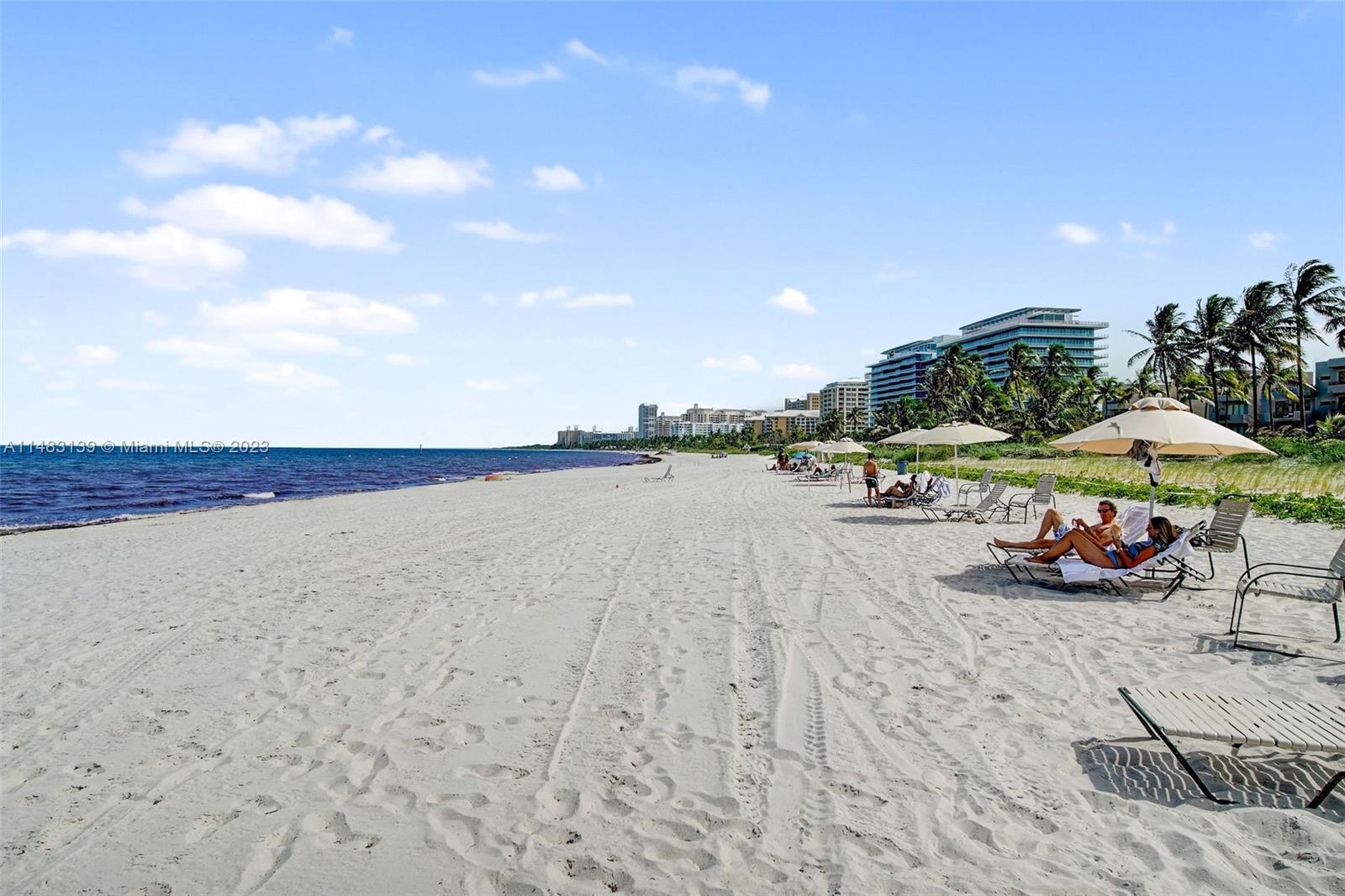 151 Crandon Boulevard, Unit 422 Key Biscayne, FL 33149 - Photo 5 of 38