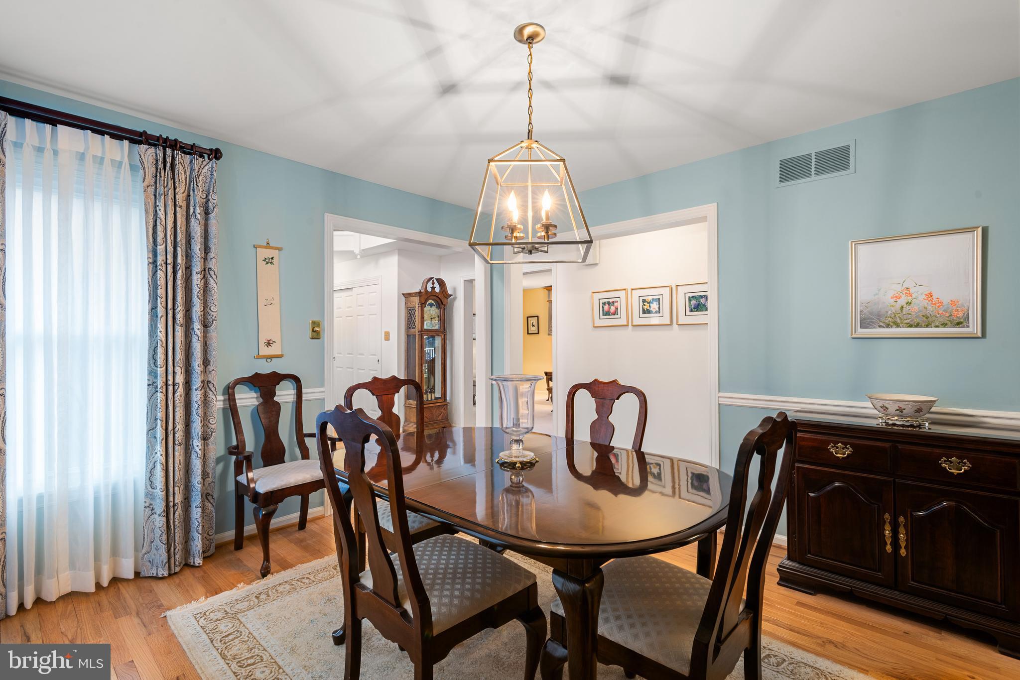 102 Orchard Road Paoli, PA 19301 - Photo 6 of 32 Gallery Image 6