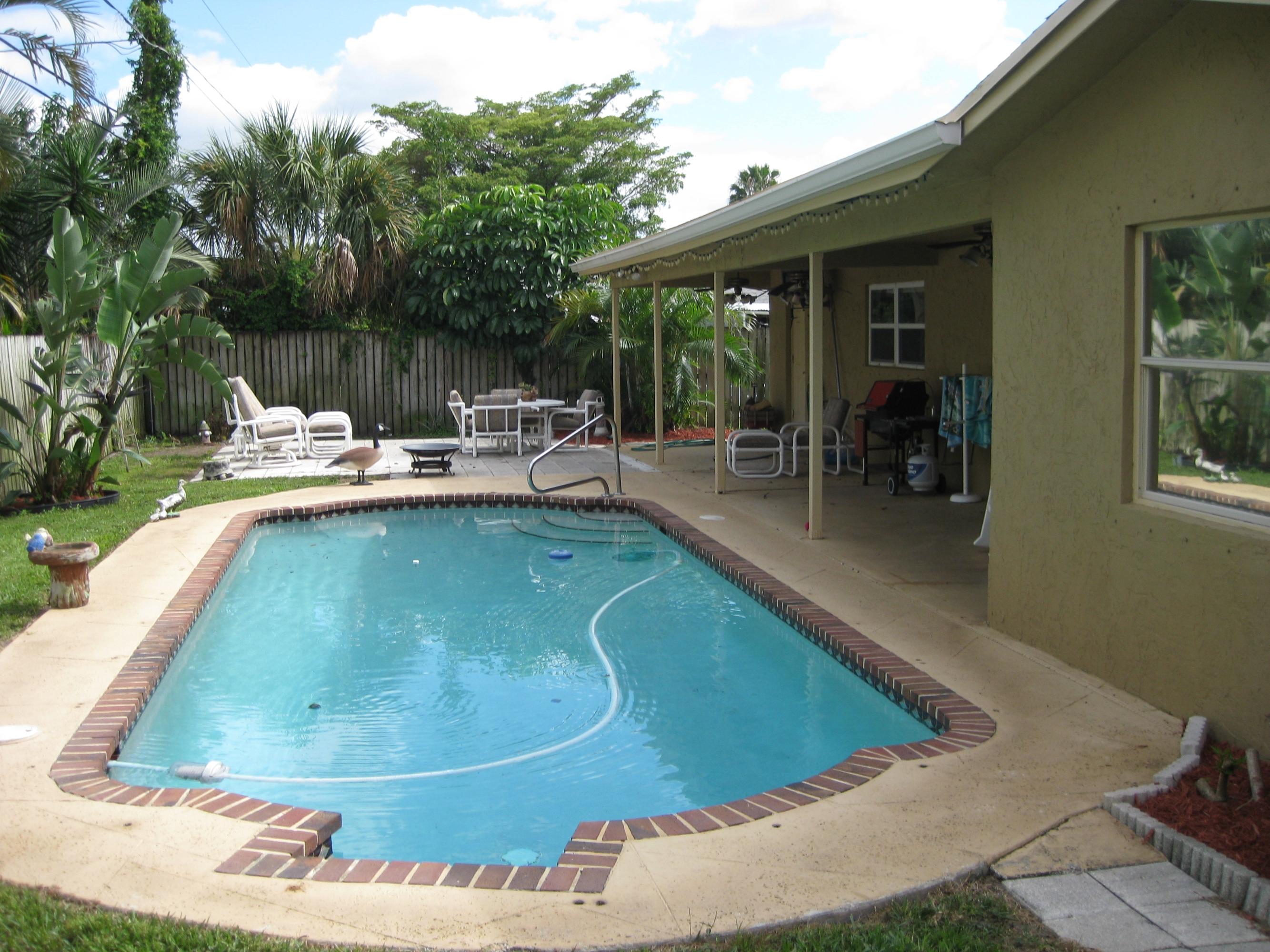 850 Northwest 17th Avenue Boca Raton, FL 33486 - Photo 3 of 13 Pool