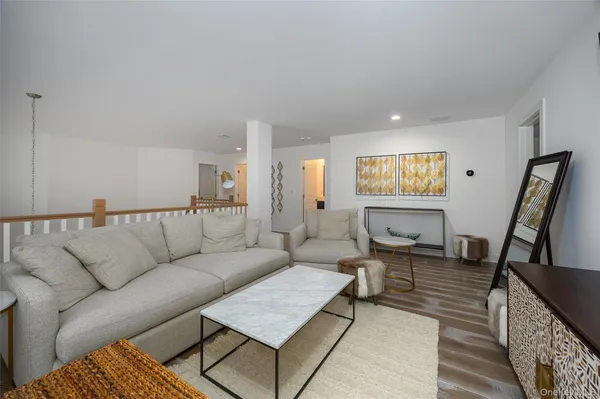 $875,000 | 247 Superior Court, Wappingers Falls, NY 12590