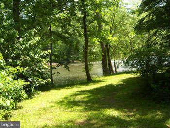 194 View Lane Augusta, WV 26704 - Photo 14 of 25 a view of yard with green space