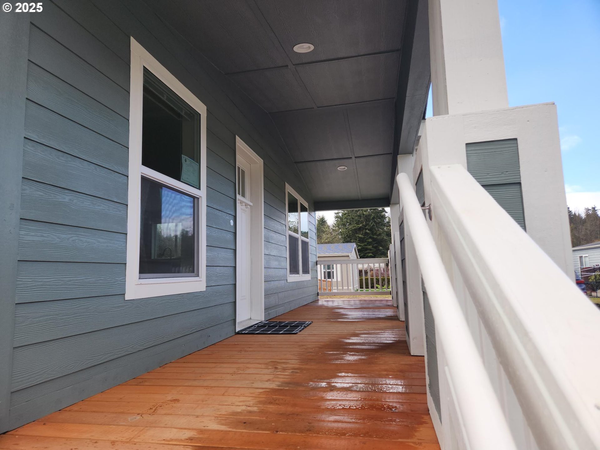 214 Chapman Road, Unit 44 Castle Rock, WA 98611 - Photo 3 of 32 Gallery Image 3