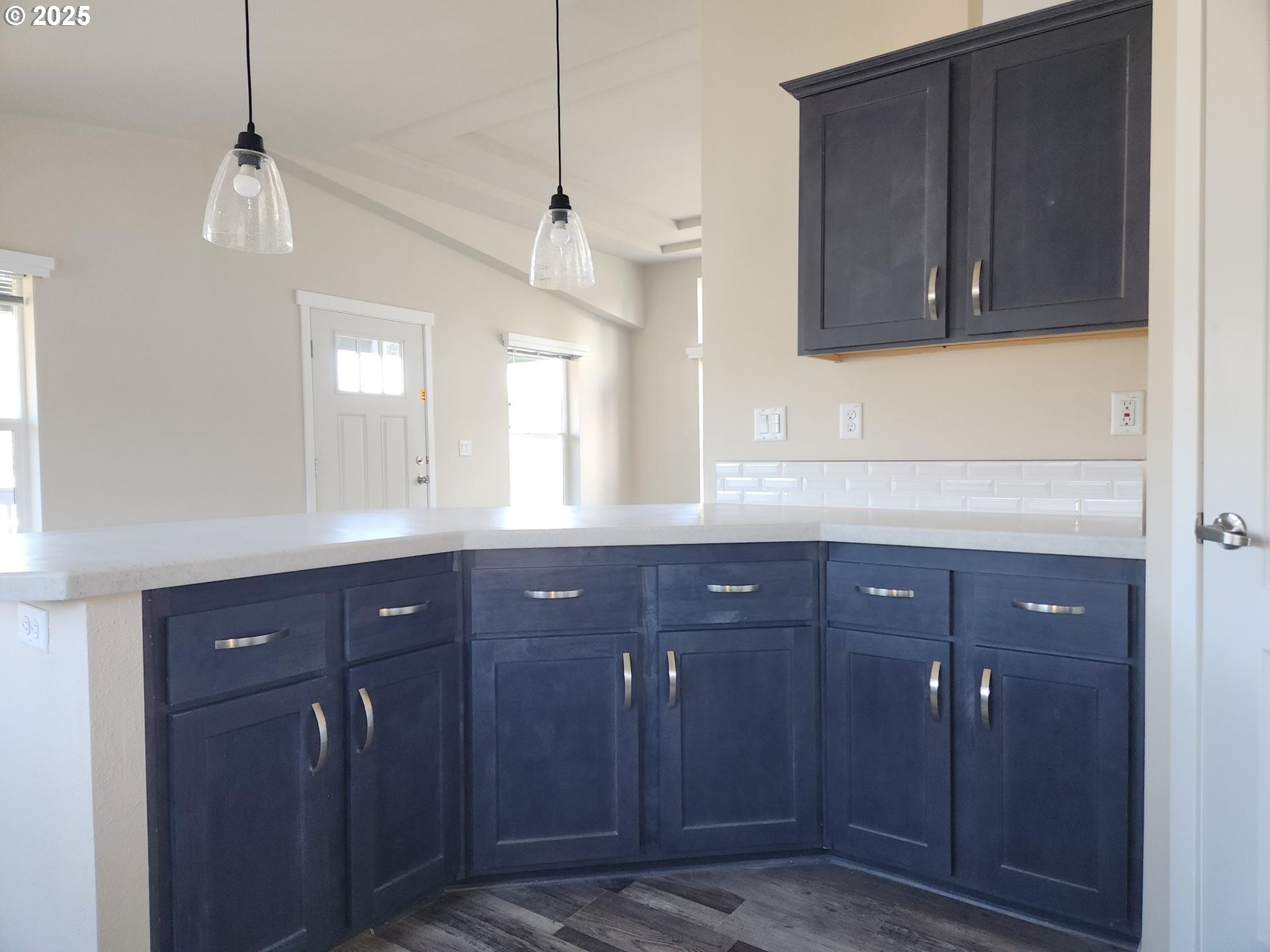 214 Chapman Road, Unit 44 Castle Rock, WA 98611 - Photo 8 of 32 Gallery Image 8