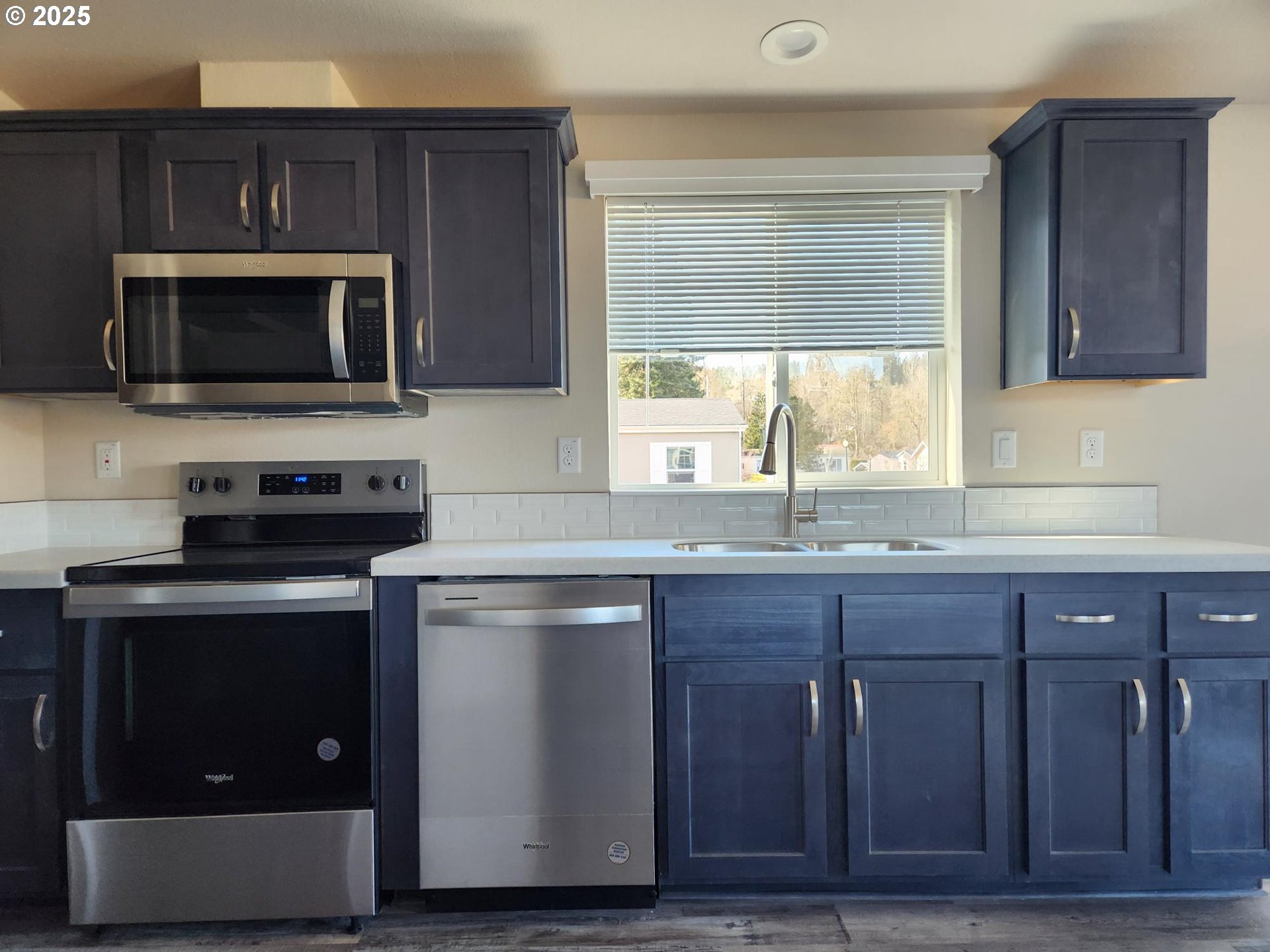 214 Chapman Road, Unit 44 Castle Rock, WA 98611 - Photo 10 of 32 Gallery Image 10