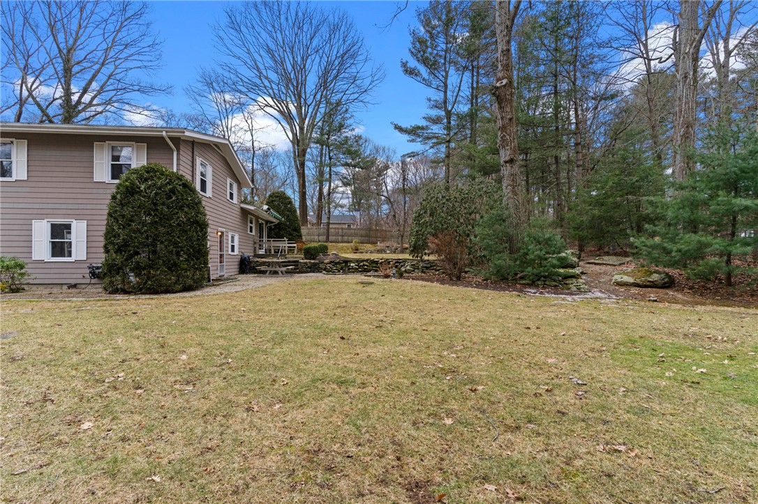 21 Colonial Road Scituate, RI 02857 - Photo 34 of 36