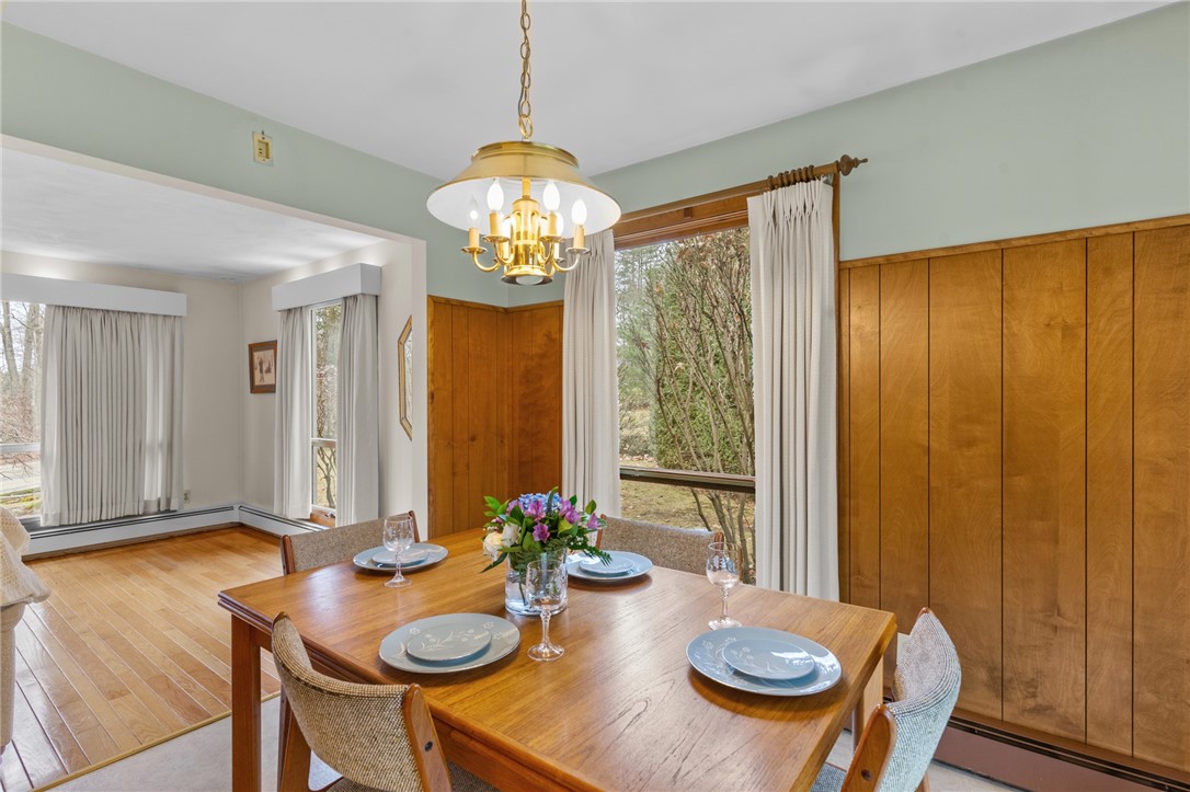 21 Colonial Road Scituate, RI 02857 - Photo 10 of 36