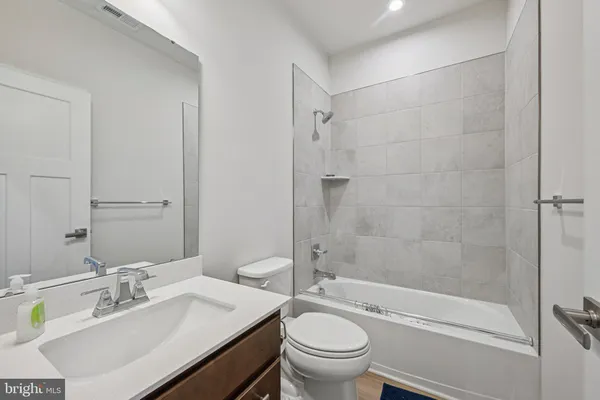 $570,000 | 316 Longs Peak Way, Exton, PA 19341