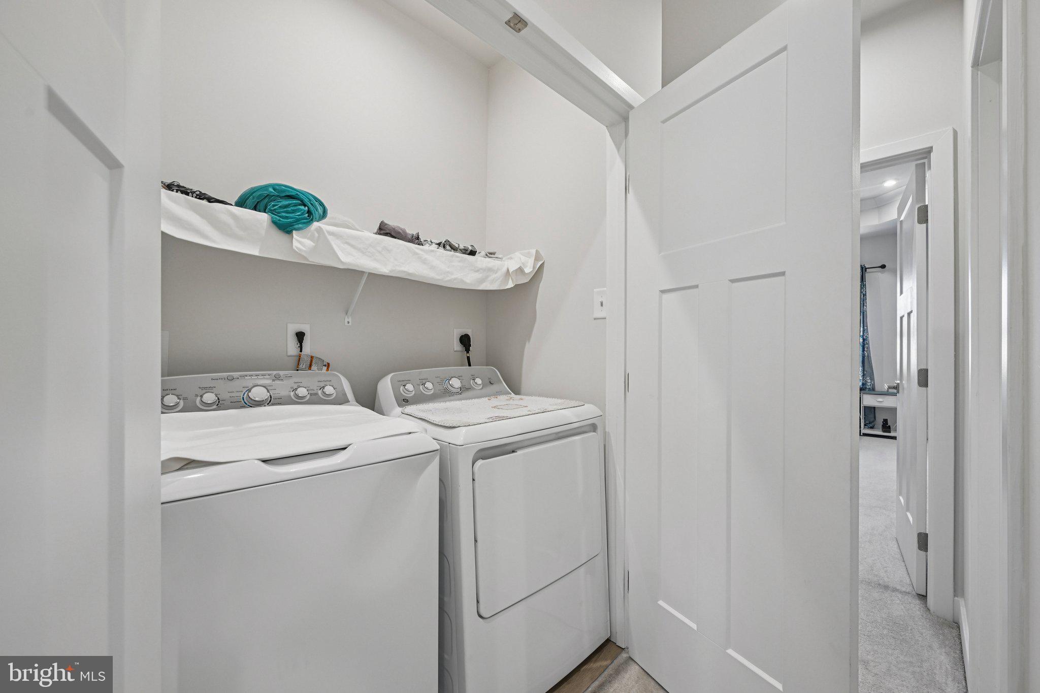 316 Longs Peak Way Exton, PA 19341 - Photo 25 of 31 a utility room with dryer and washer