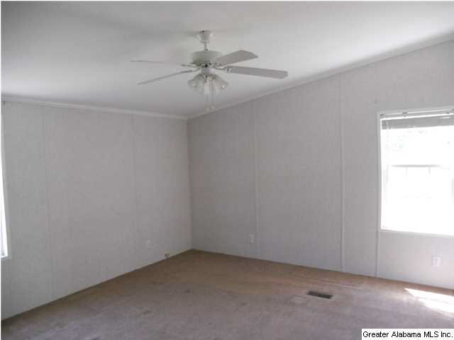 379 Deerfield Road Hayden, AL 35079 - Photo 8 of 15