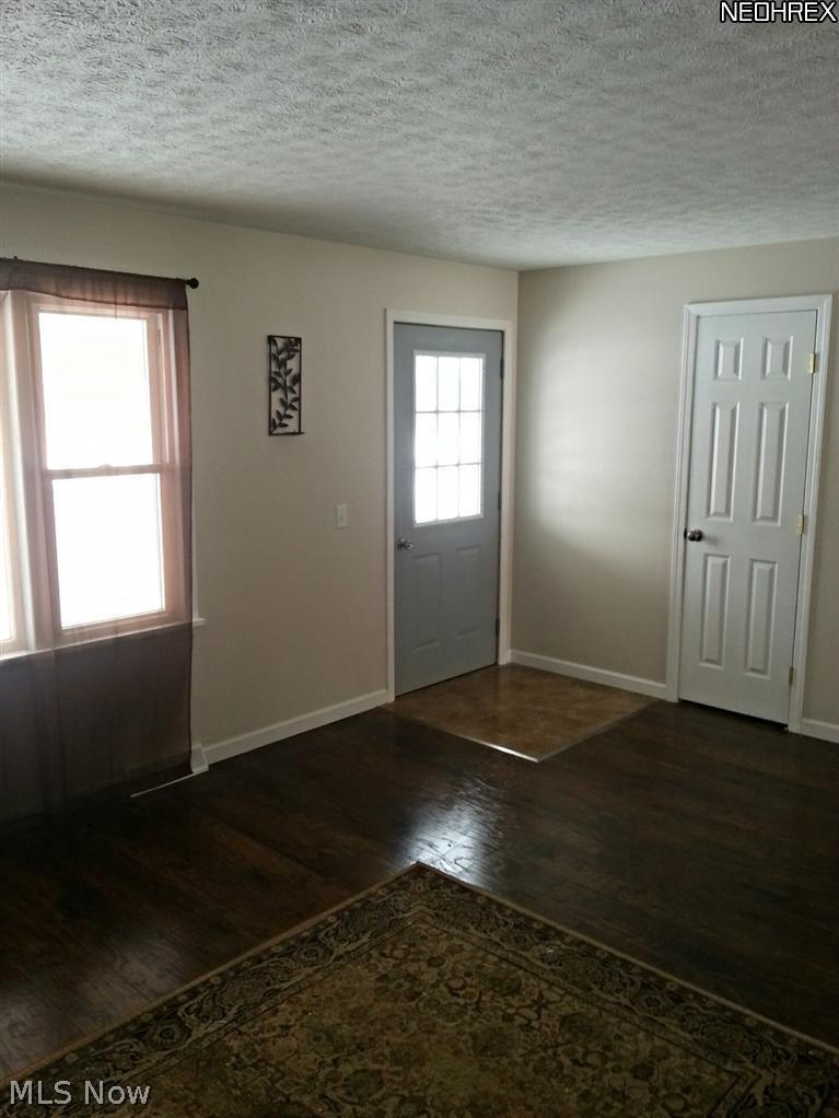 951 Wall Road Wadsworth, OH 44281 - Photo 13 of 24 Gallery Image 13