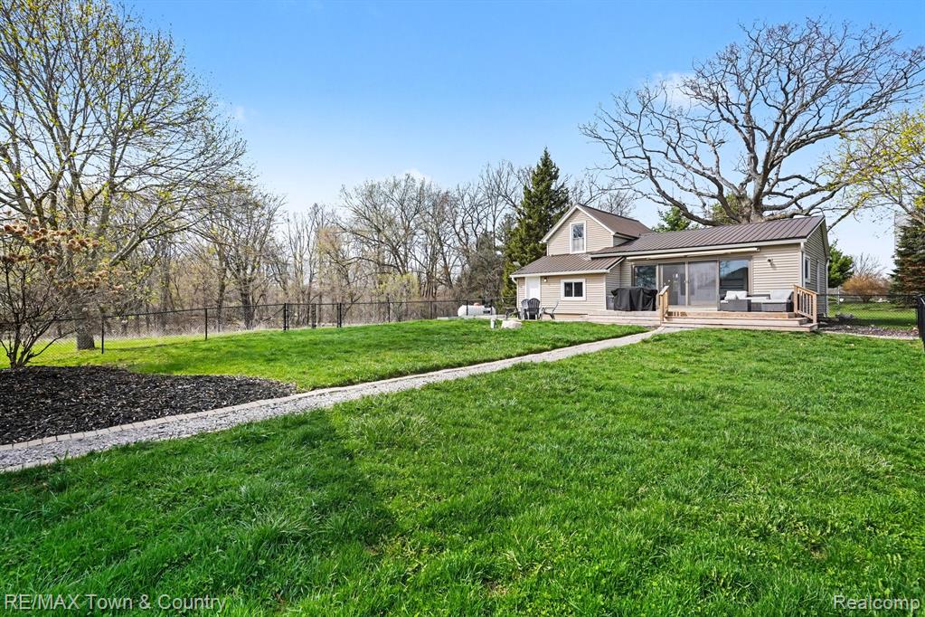 3733 Davenport Road Metamora, MI 48455 - Photo 33 of 43