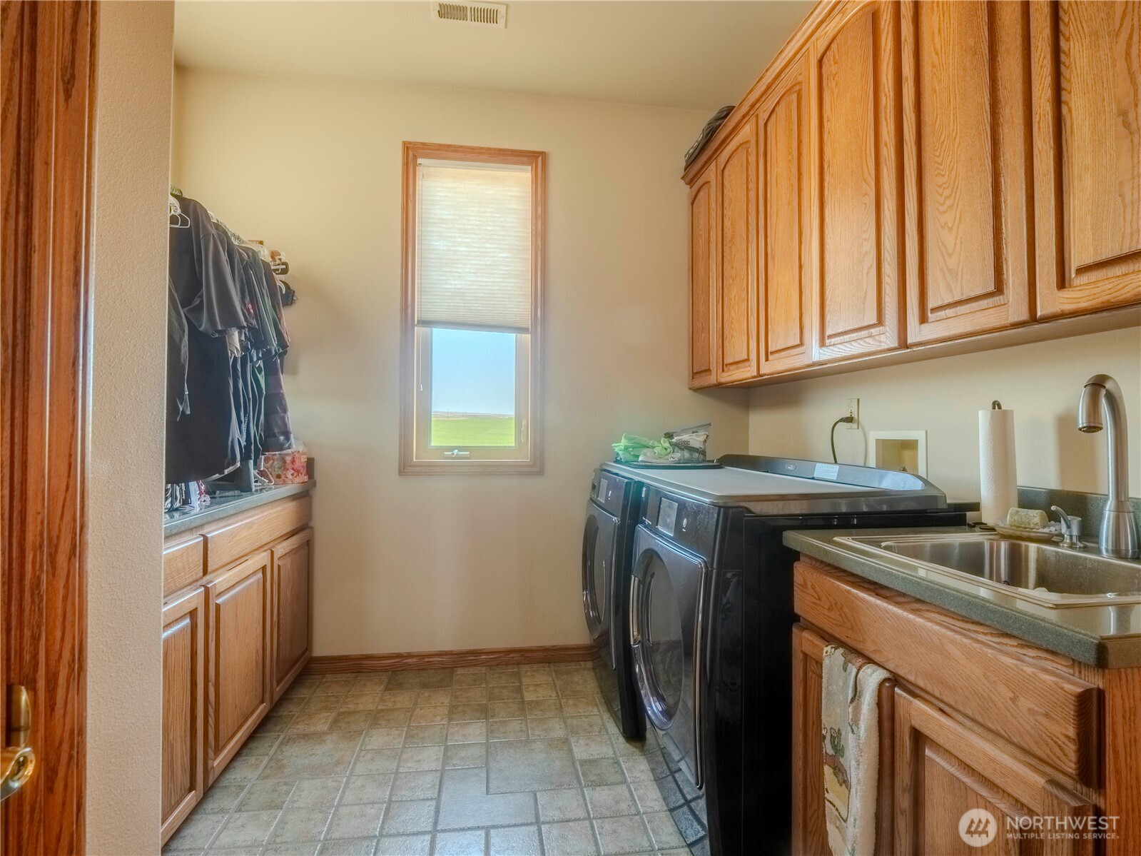 1050 Lewandowski Road Sunnyside, WA 98944 - Photo 36 of 40