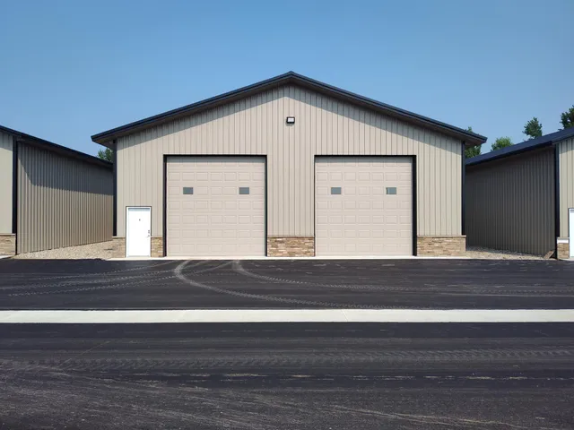 $399,000 | 6 County Road 42 Northeast, Alexandria, MN 56308