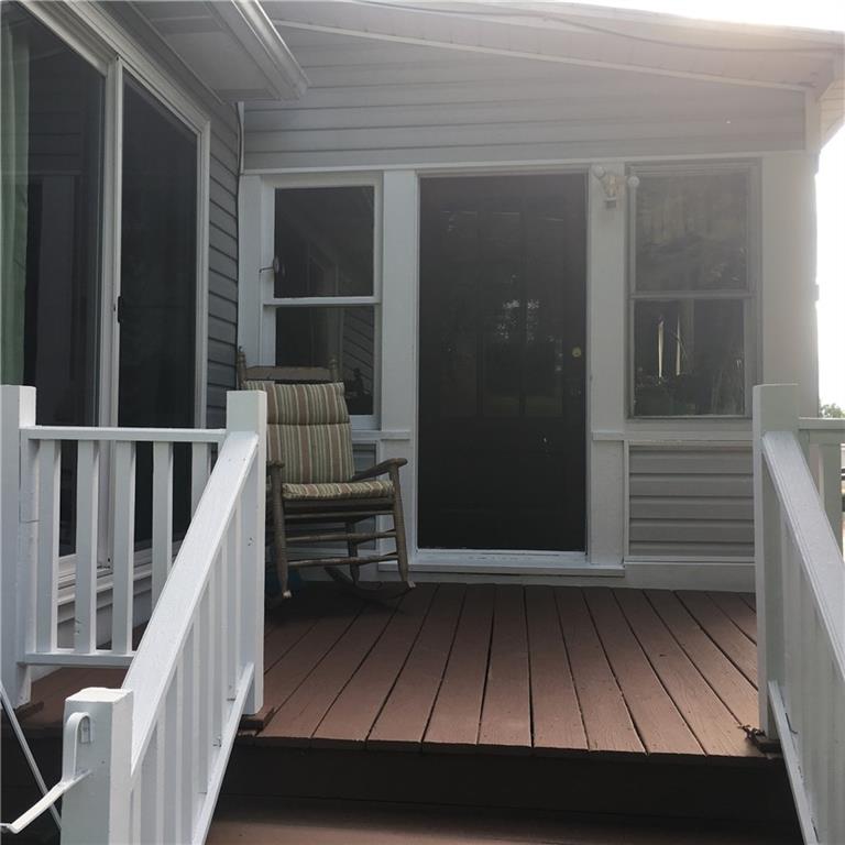 1418 Ridge Road Jeannette, PA 15644 - Photo 4 of 24