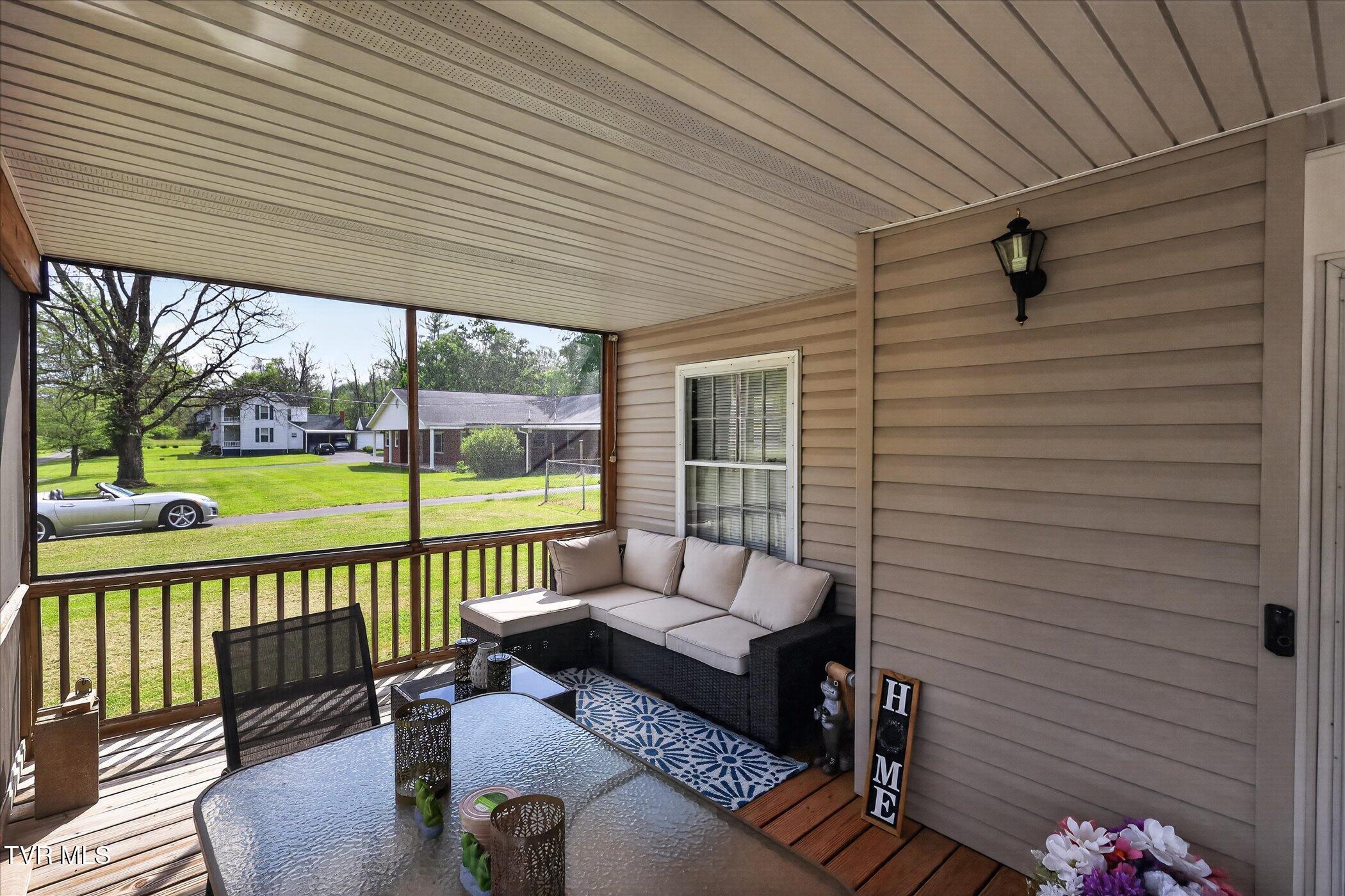 126 Buffalo Creek Road Johnson City, TN 37601 - Photo 2 of 26 05-126-Buffalo-Creek-Road-Johnson-City-W