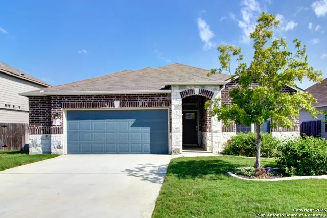 $365,000 | 317 Sika Way, Schertz, TX 78108