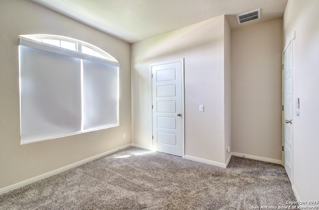 317 Sika Way Schertz, TX 78108 - Photo 14 of 31