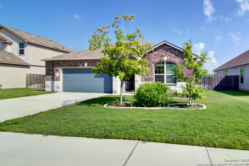 317 Sika Way Schertz, TX 78108 - Photo 2 of 31