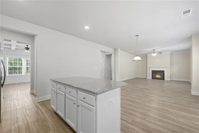 $2,200 | 33 North Village Circle, Rydal, GA 30171