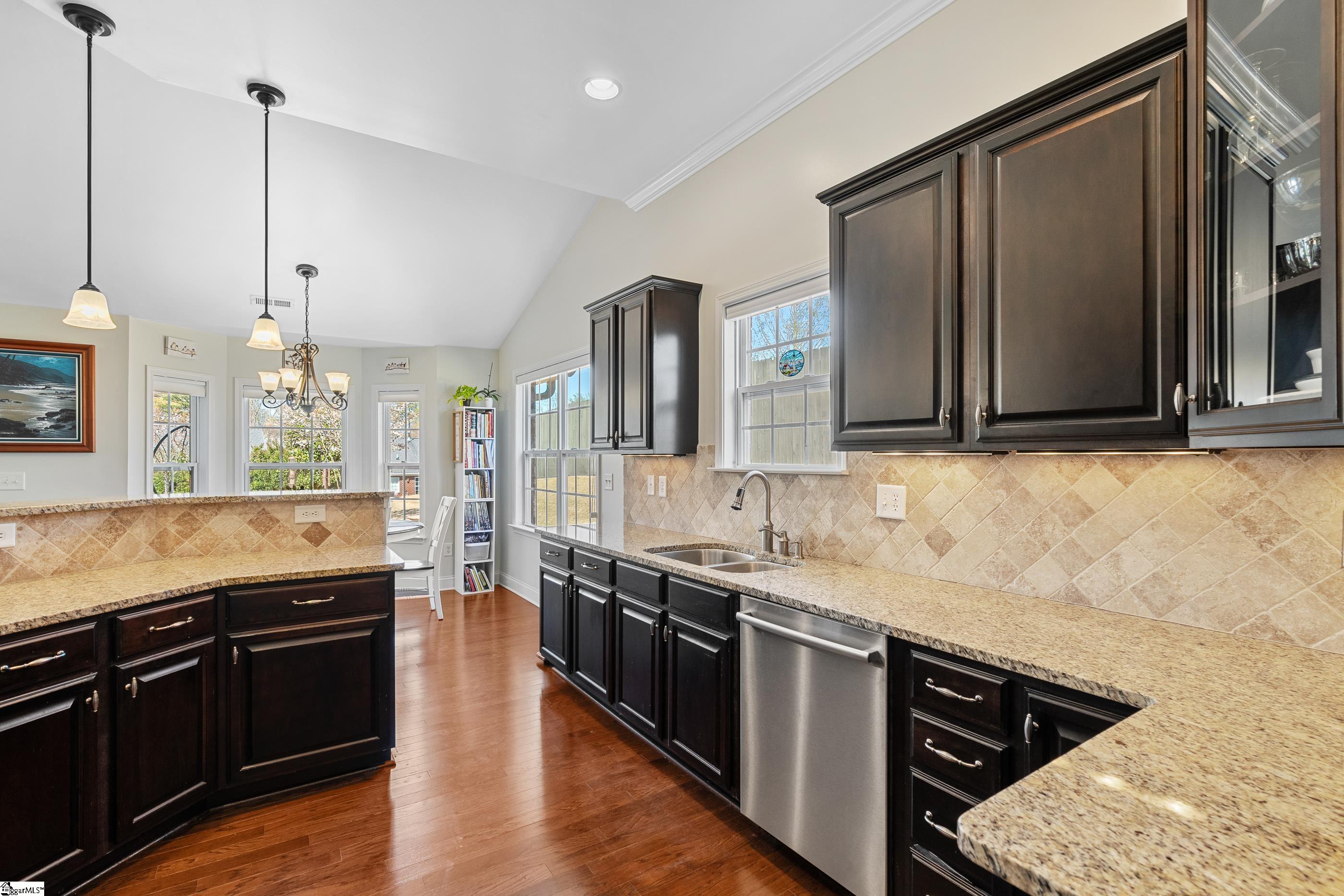 11 Cedarcrest Court Simpsonville, SC 29680 - Photo 15 of 31
