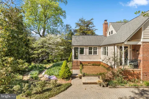 $1,495,000 | 5624 Madison Street, Bethesda, MD 20817