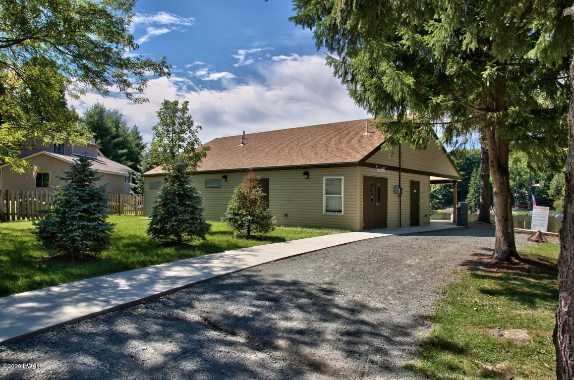 16 Elmwood Court Lake Ariel, PA 18436 - Photo 41 of 49