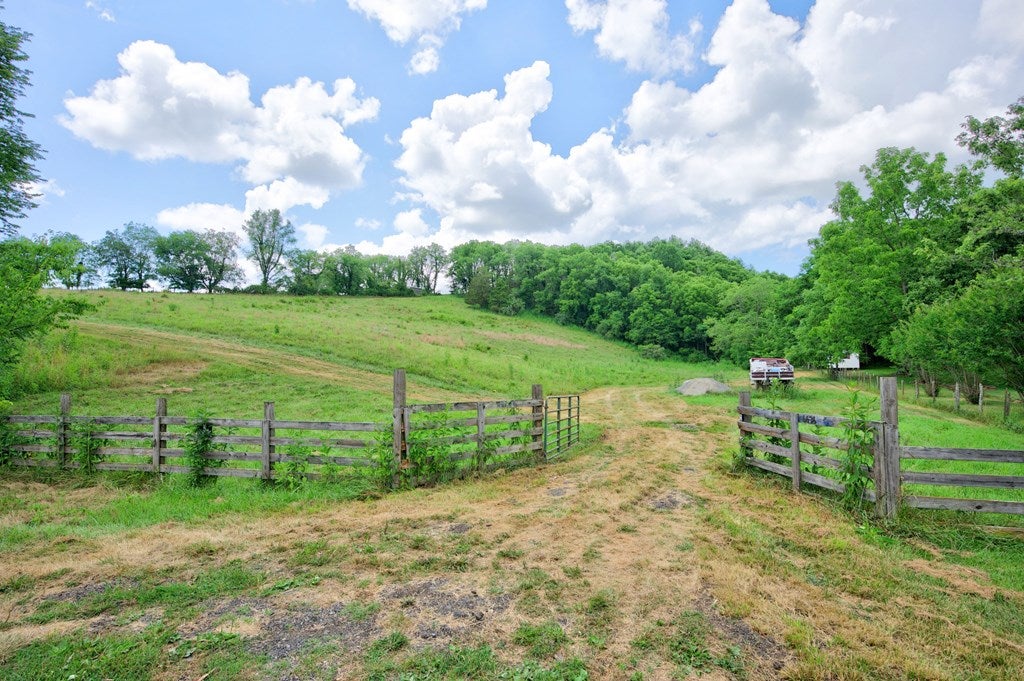 4436 Cedar Springs Road Rural Retreat, VA 24368 - Photo 46 of 78 Gallery Image 46