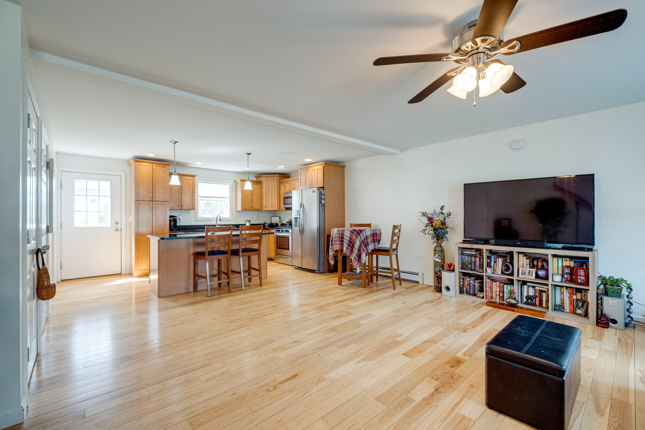19 Rochester Street, Unit 2 Westbrook, ME 04092 - Photo 9 of 22 9 Rochester St #1_Westbrook_16