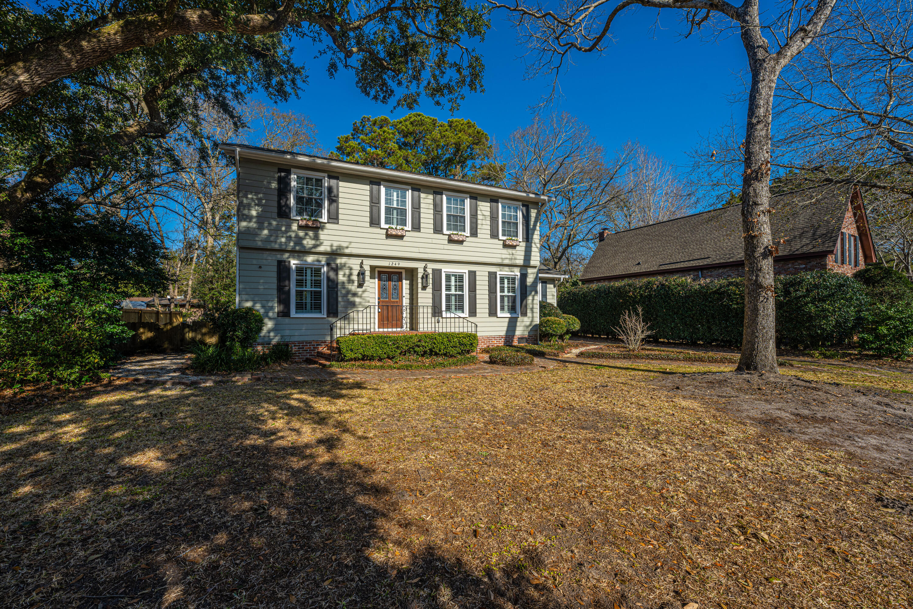 1249 Dearsley Court Mount Pleasant, SC 29464 - Photo 2 of 45 1249DearsleyCt02