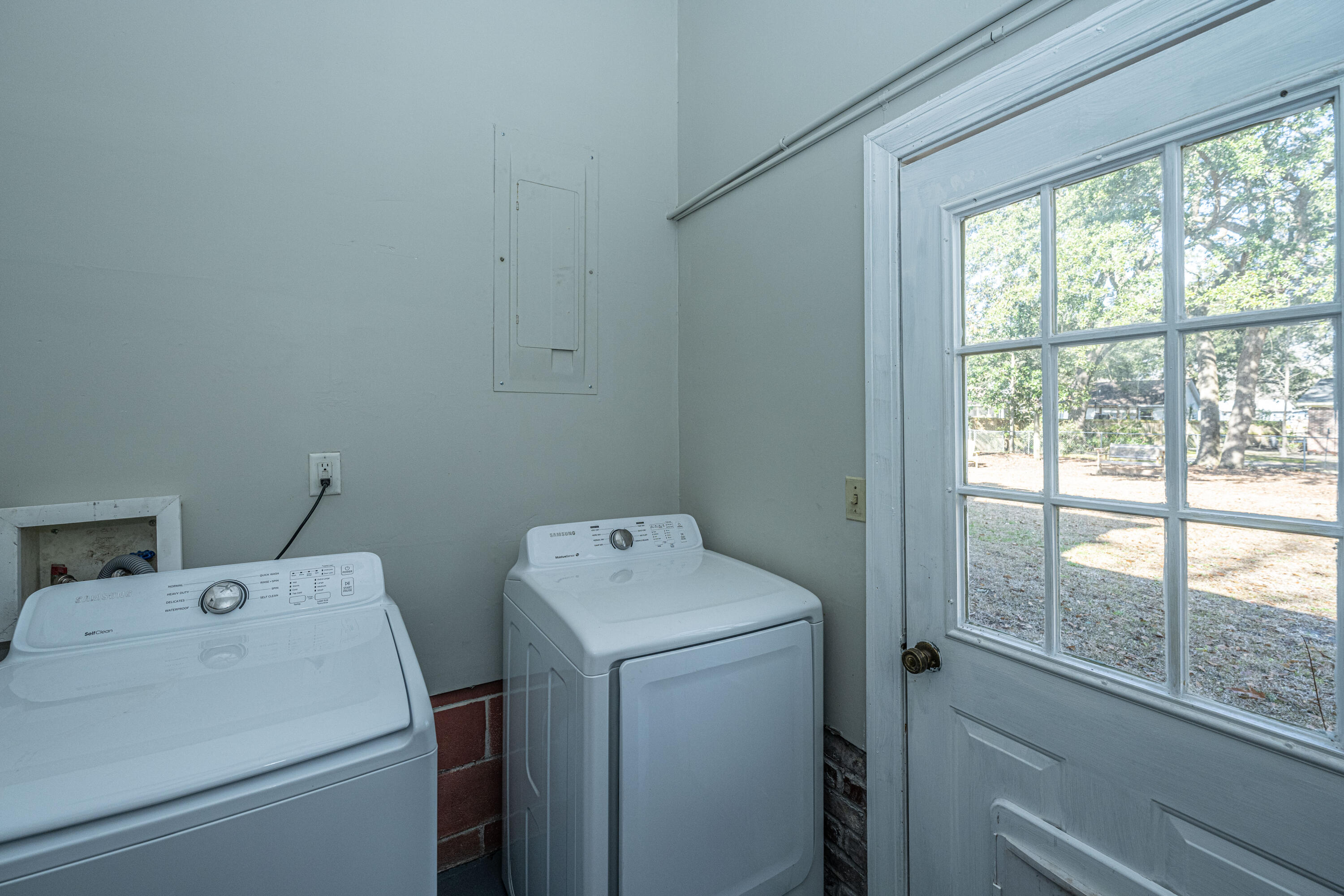 1249 Dearsley Court Mount Pleasant, SC 29464 - Photo 22 of 45 1249DearsleyCt23