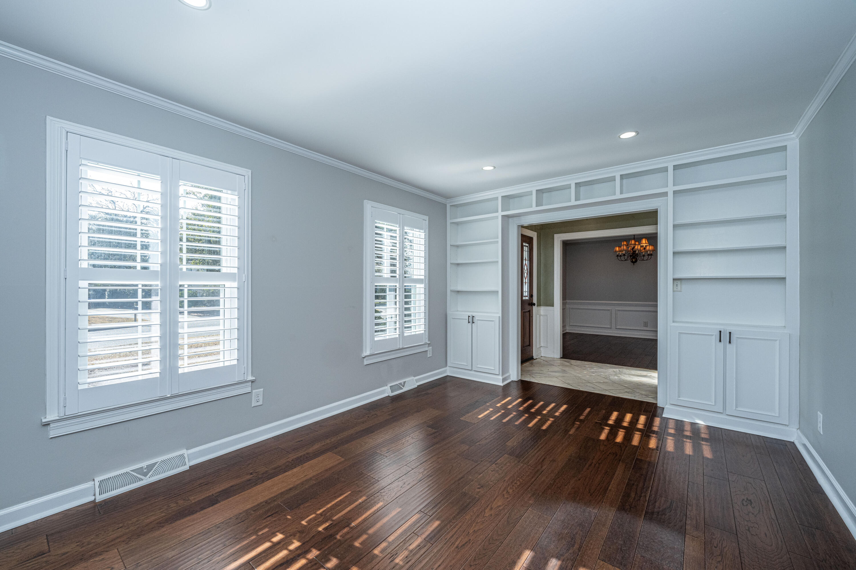 1249 Dearsley Court Mount Pleasant, SC 29464 - Photo 7 of 45 1249DearsleyCt08