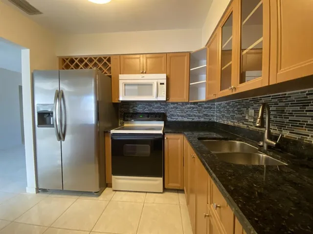 $1,225,000 | 2700 Northeast 57th Street, Fort Lauderdale, FL 33308