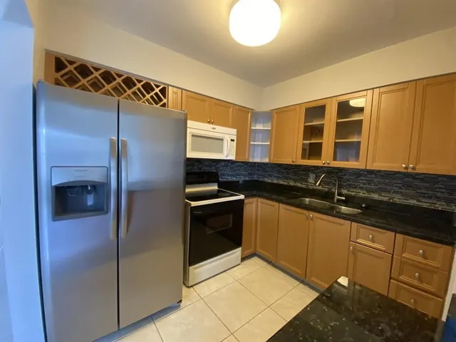 $1,225,000 | 2700 Northeast 57th Street, Fort Lauderdale, FL 33308