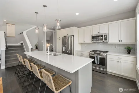 $1,450,000 | 298 Bobcat Lane, Chelan, WA 98816