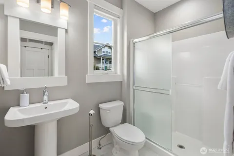 $1,450,000 | 298 Bobcat Lane, Chelan, WA 98816