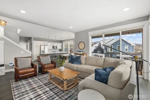 $1,450,000 | 298 Bobcat Lane, Chelan, WA 98816